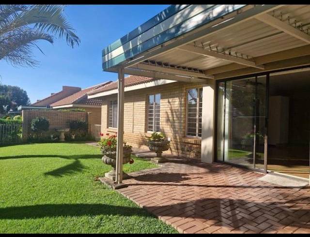 2 BEDROOM HOUSE FOR SALE IN EQUESTRIA